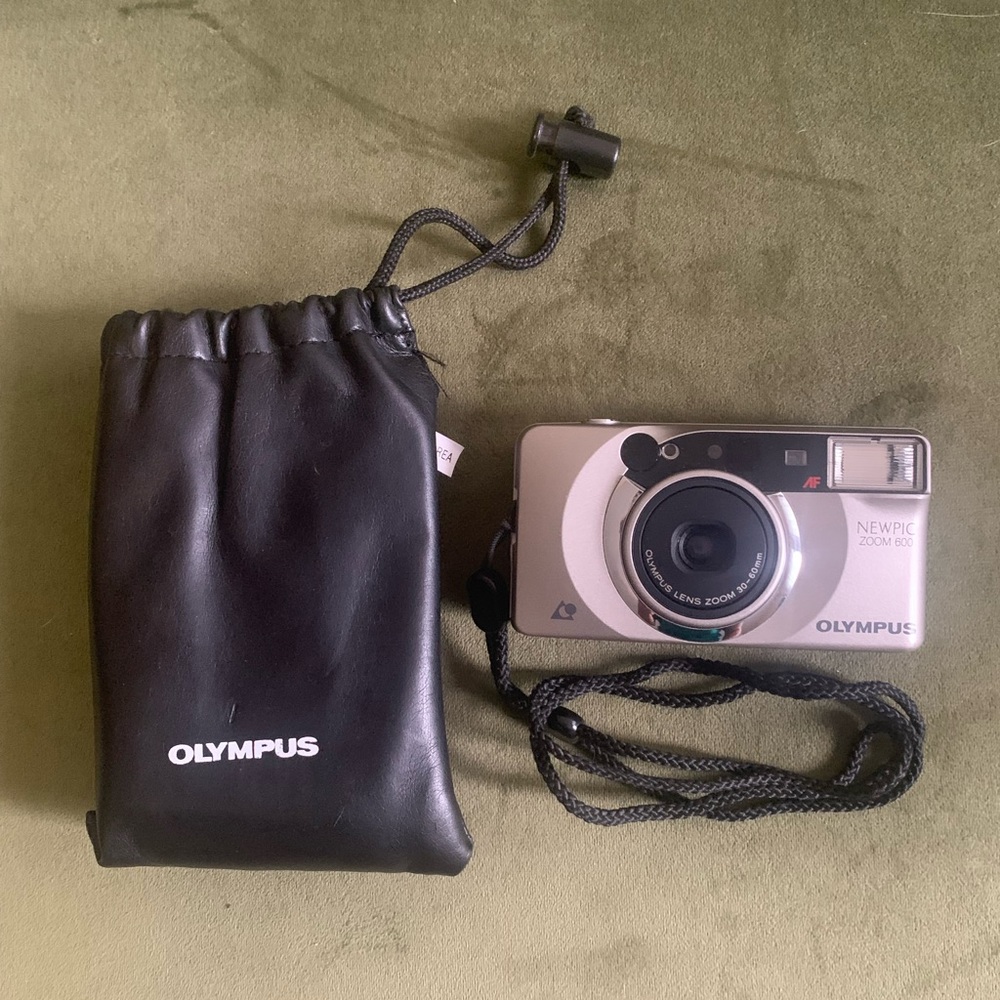 VTG Olympus Newpic Zoom 600 Point & Shoot Film Camera (Tested)